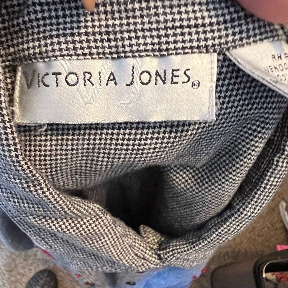Victoria Jones‎ Blouse - Picture 5 of 7